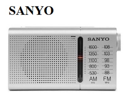 SNYKS124PL  RADIO ANALÓGICA PORTÁTIL SANYO PLATA